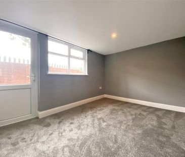 2 bedroom bungalow to rent - Photo 3