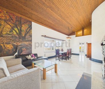 Spacious 8.5-room single-family house with balcony, Killwangen - Photo 1