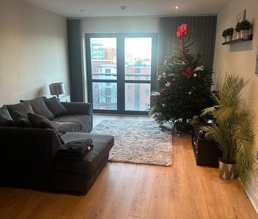 2 Bed Flat, The Reach, L3 - Photo 1