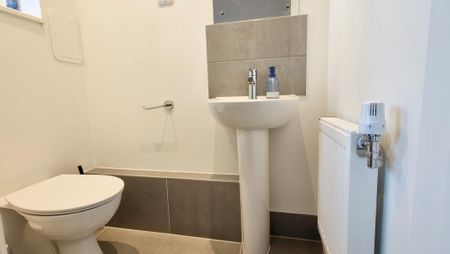 2 bedroom terraced house to rent - Photo 5