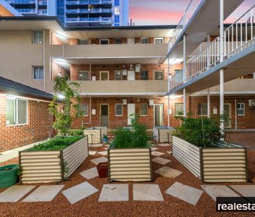 22 / 45 Adelaide Terrace, EAST PERTH WA 6004 - Photo 2