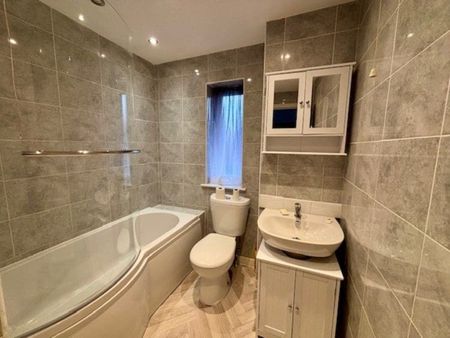 The Shires, The Shires , St. Helens - Photo 5