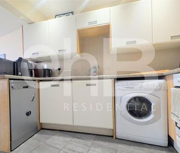 2 bedroom townhouse to rent - Photo 6