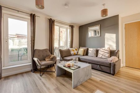 1 bedroom flat to rent - Photo 4