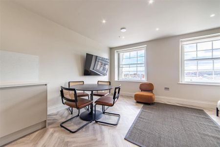 2 bedroom apartment to rent - Photo 4