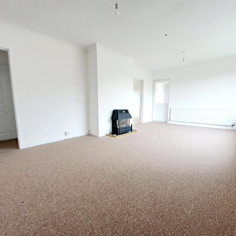 3 bedroom bungalow to rent - Photo 1