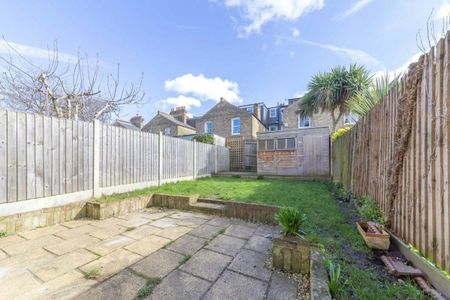 Cavendish Road, Clapham South, SW12 - Photo 5