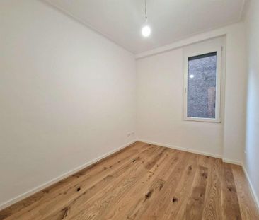 Modern sanierte 3-Zimmer-Wohnung mit Balkon und Klimakomfort - Photo 2