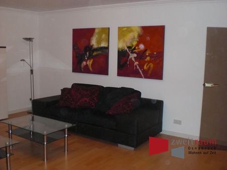 Sonnenhügel, großzügig eingerichtete zwei Zimmerwohnung mit Loggia. - Photo 4