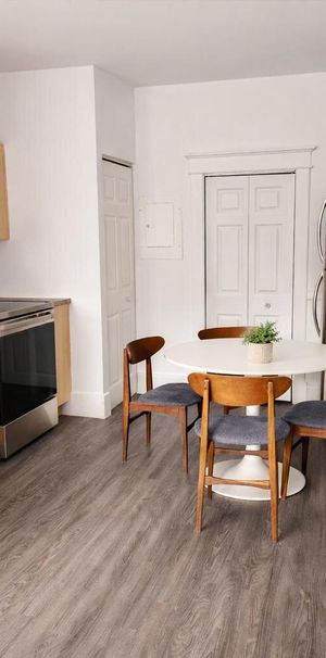 Immeuble - 842 à 860 Short 3 Et Demi à Louer - Près De L'université De Sherbrooke - Photo 1