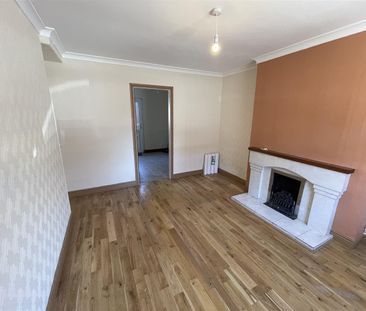 15 James Street, - Photo 2
