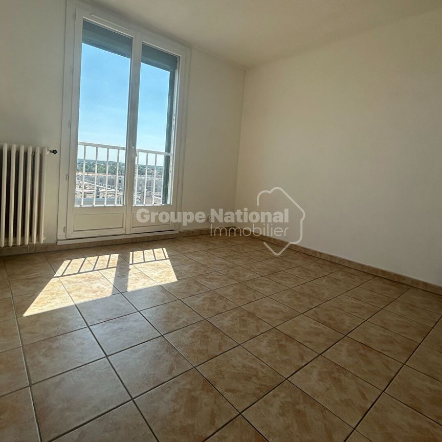 Appartement T3 - Miramas, - Photo 1