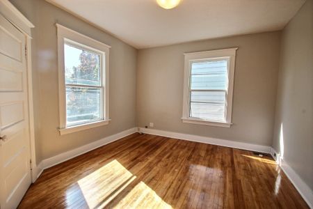 A 344 Cameron, Moncton, NB, E1C 5Z4, Canada - Photo 3