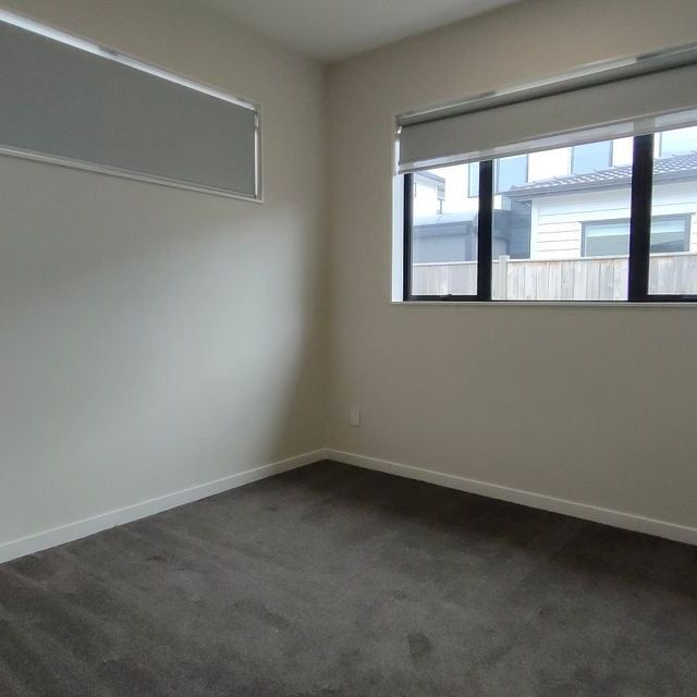 3 bedroom Granny with Utilities - Photo 1