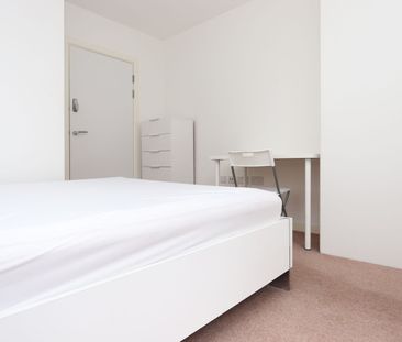 Room in a Shared Flat, Nyland Court, SE8 - Photo 2