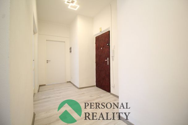Pronájem bytu 2+1 62 m² - Photo 1