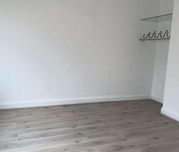 Harrow, HA3 - Photo 4