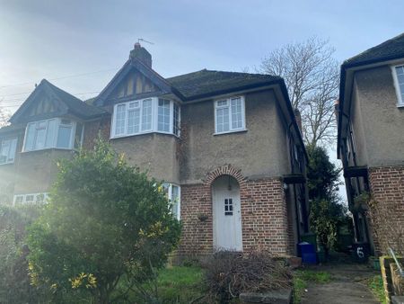 2 bedroom maisonette to rent - Photo 4