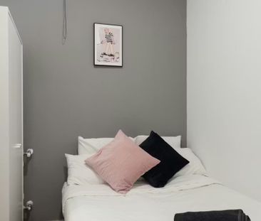 Plaza de Tirso de Molina, Madrid, Community of Madrid 28012 - Photo 1