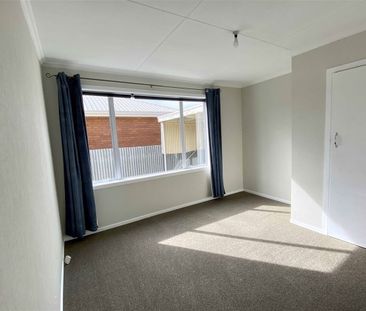 CATCH ME QUICK ON CLIFTON - Photo 3