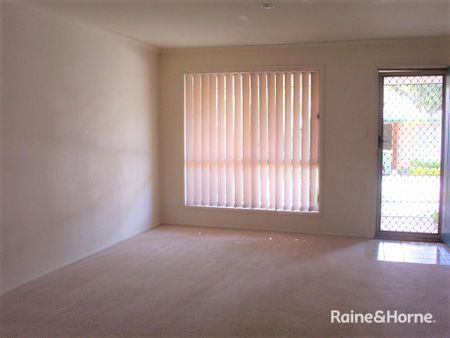 Comfortable Living in a Quiet, Convenient Complex - Photo 4