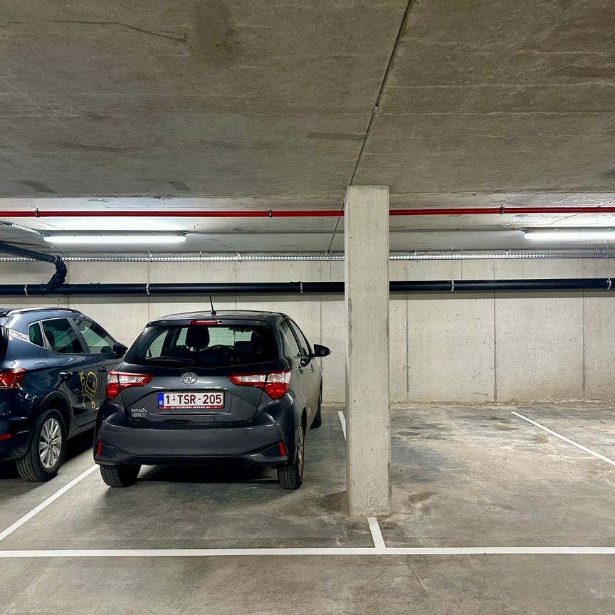 Exclusief wonen in Residentie Hotel d’Hanins de Moerkerke – Centrum Brugge - Photo 1