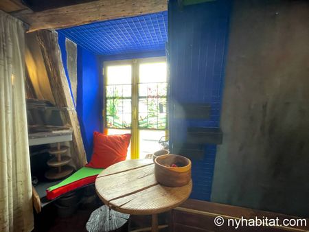 Logement à Paris, Location meublée - Photo 3