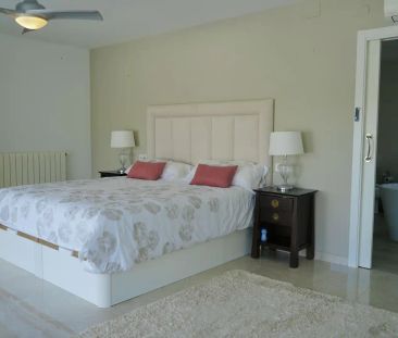 Casa o chalet de alquiler en Luis Mazantini-nva Andalu, 4, Nueva An... - Photo 3