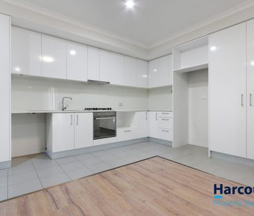 Stylish 4th Floor Apartment with Huge Balcony & Sweeping Hill Views - Photo 6