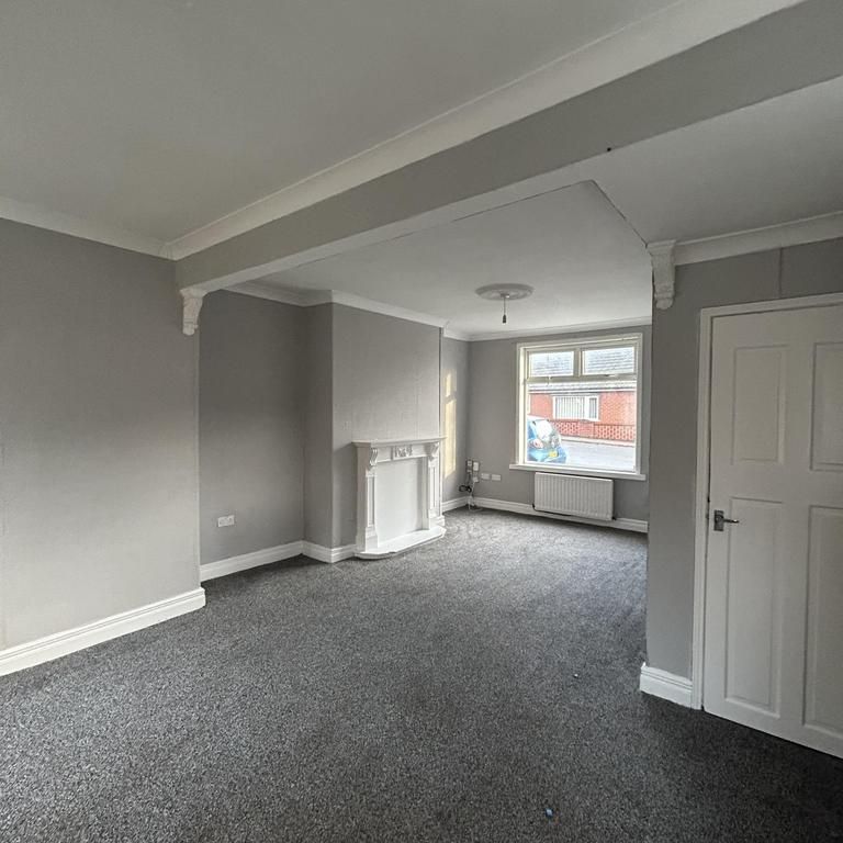 2 bedroom house to rent - Photo 1