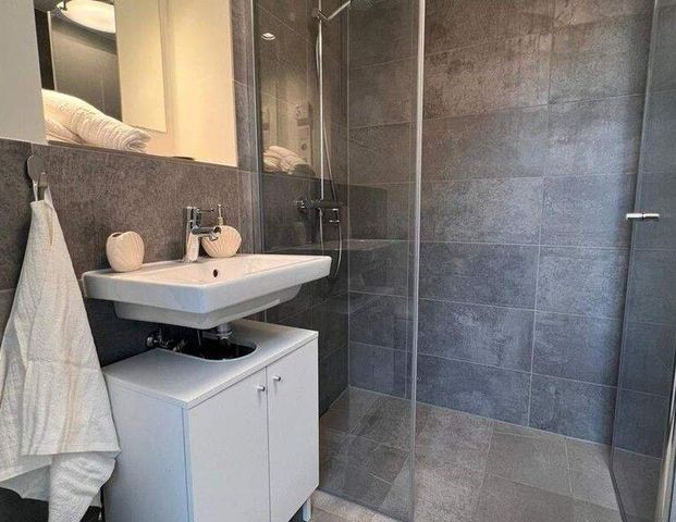 Köpenicker Str. 102: LUXUS 2-Zi-Whg + SÜD-Terrasse - per 01.12.25 - Photo 1