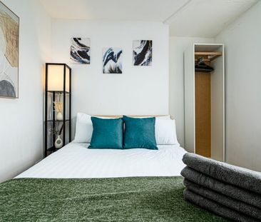 Room in a Shared Flat, Lowfield Road, NW6 - Photo 5