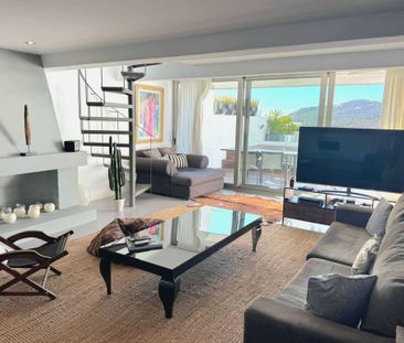 1 room luxury Duplex for rent in Santa Eulària des Riu, Spain - Photo 2