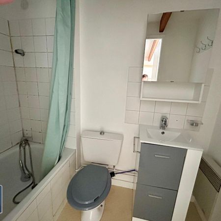 Location Appartement 2 pièces 33m² POITIERS 86000 - Photo 3