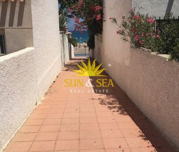 SPACIOUS 3-BEDROOM APARTMENT JUST A FEW METRES FROM THE BEACH IN LA... - Photo 5