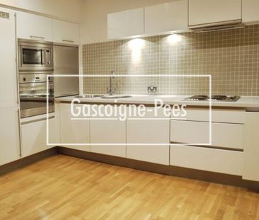 2, The Courtyard, Basingstoke - Photo 1