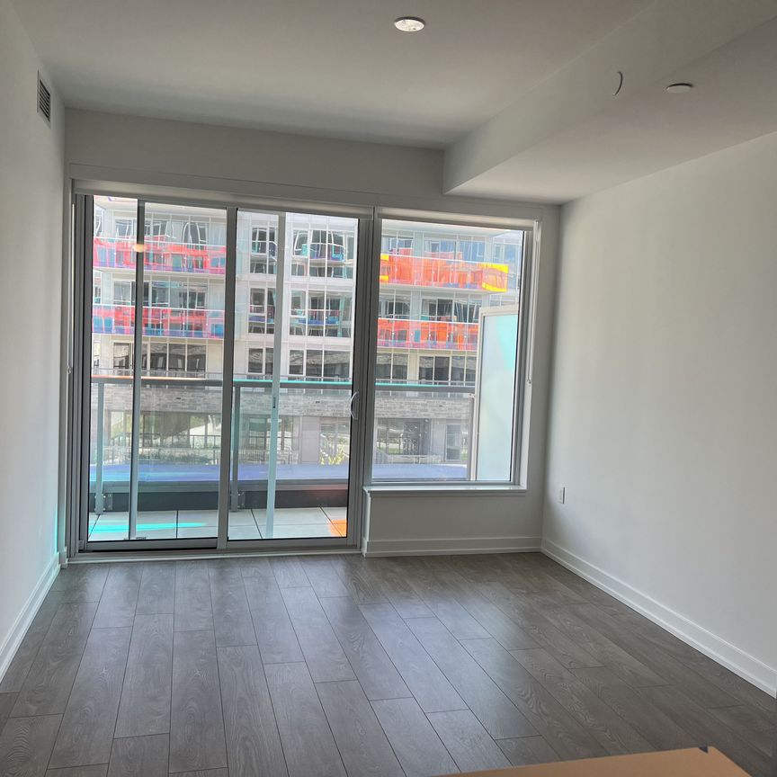 For Lease - 333 Sunseeker Avenue Unit# 305, Innisfil, Ontario - Photo 1