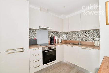 1 bedroom flat to rent - Photo 4