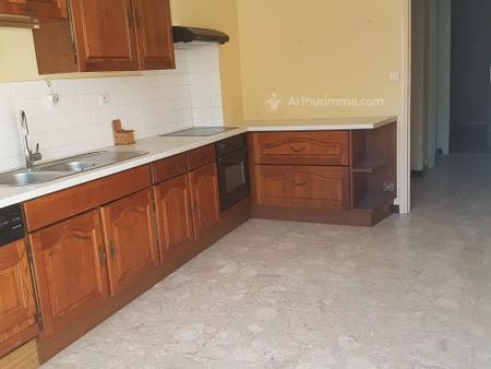 Location Appartement 3 pièces 69 m2 à Ambérieu-en-Bugey - Photo 2