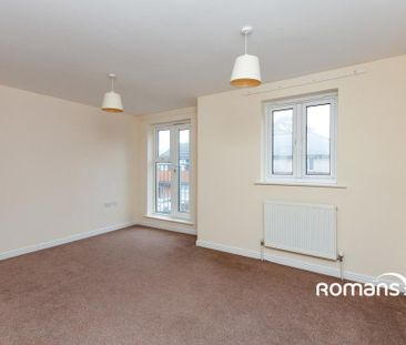 4 bedroom terraced house to rent - Photo 3