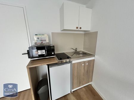 Location Appartement 1 pièce 20m² LE MANS 72000 - Photo 2