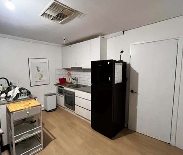Beckenham - Photo 1