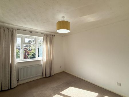 2 bedroom terraced house to rent - Photo 3