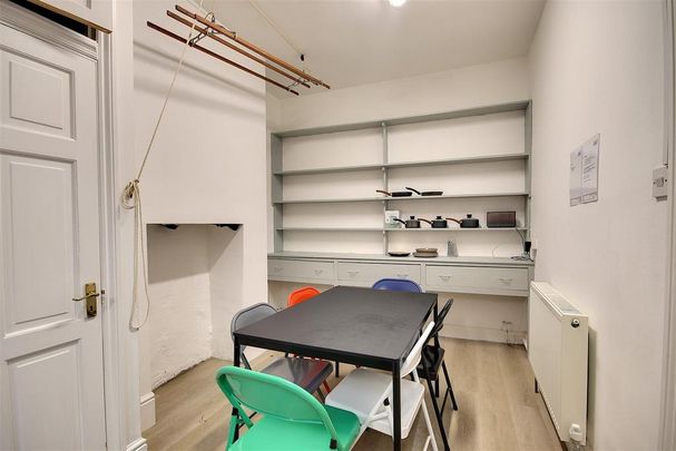 9 bedroom house share to rent - Photo 1