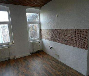 CORDULA IMMOBILIEN in der 2.Etage wohnen schöne 4 Raumwohnung mit B... - Photo 3
