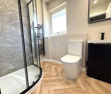 2 bedroom terraced house to rent - Photo 4