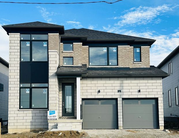 Detached Home For Lease | S8130474 - Photo 1