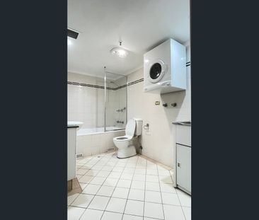 Penthouse with your own rooftop courtyard - Photo 6