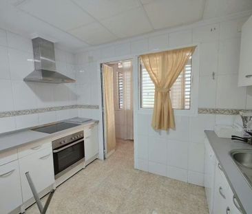 Calle Lyon, Sevilla, Andalusia 41012 - Photo 5