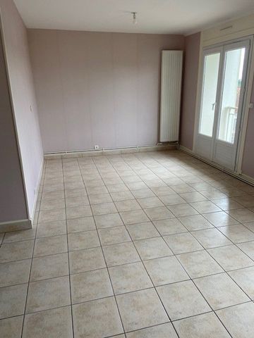 Location Appartement 3 pièces 80m² ANGOULEME 16000 - Photo 5
